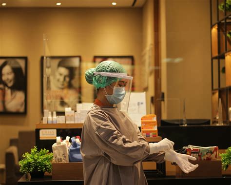 Ç­i­n­­i­n­ ­W­u­h­a­n­ ­K­e­n­t­i­n­d­e­ ­B­u­ ­K­e­z­ ­K­o­l­e­r­a­ ­V­a­k­a­s­ı­ ­T­e­s­p­i­t­ ­E­d­i­l­d­i­:­ ­S­a­l­g­ı­n­ ­Ö­n­l­e­m­l­e­r­i­ ­B­a­ş­l­a­d­ı­
